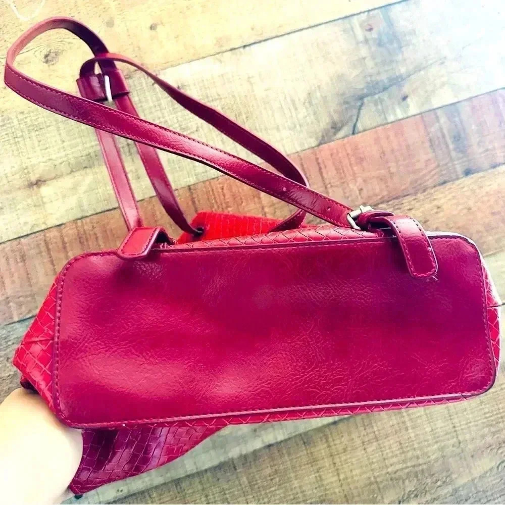 Relic Brand Leather Vintage Pull Backpack - Picture 10 of 12